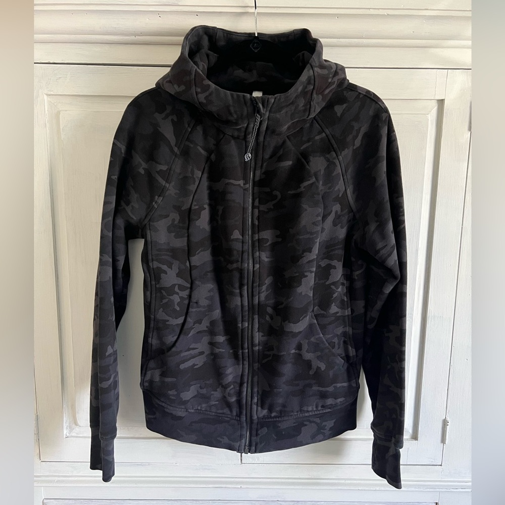 Lululemon Scuba Hoodie Incognito Camo Multi Grey Black, sz 10, Excellent cond